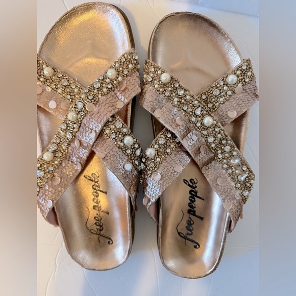 Free People MoonChild Embellished  Sandals Rose Gold Combo Size 40 (9.5/10) NWOT - Picture 6 of 7